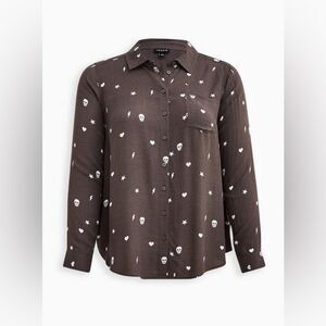 Torrid Skull Lizzie Rayon Crepe Button-Up Long Sleeve Novelty Shirt Size 4 NEW